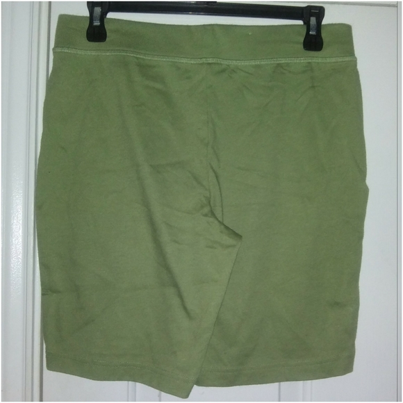 3 for $20: Olive Green Biker Shorts-Size 4-6 - Picture 3 of 4